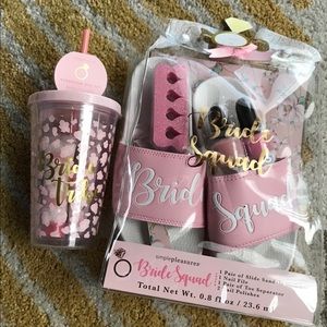Bride accessories